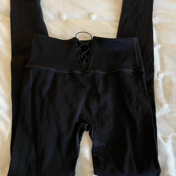 Fabletics leggings - Picture 4 of 4